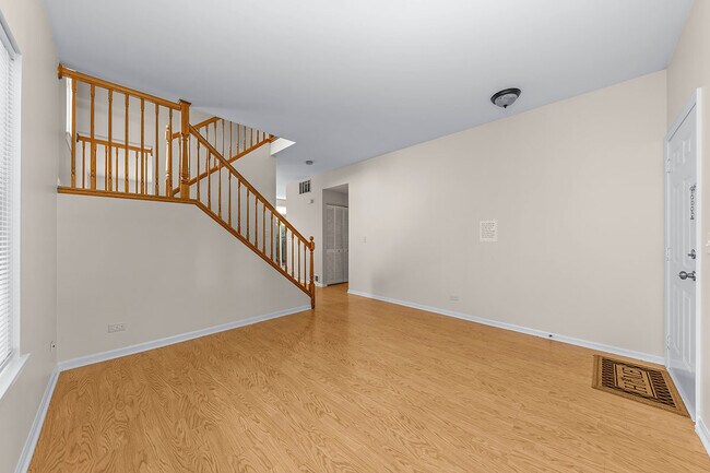 Building Photo - 2640 Idaho Rd