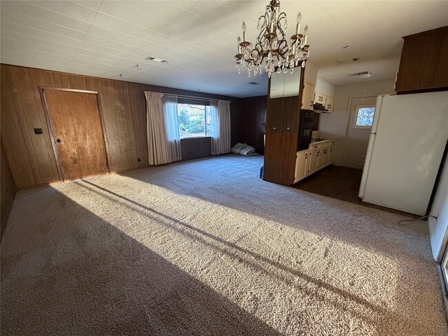 Building Photo - 15344 Lilly Dr