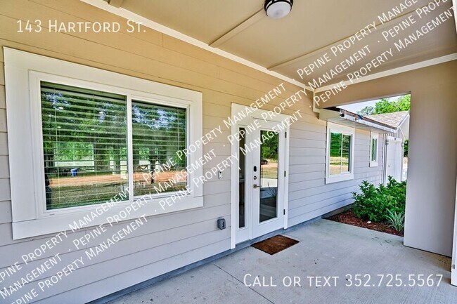 Building Photo - 143 Hartford St