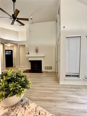 Building Photo - 3115 Royal Gable Dr