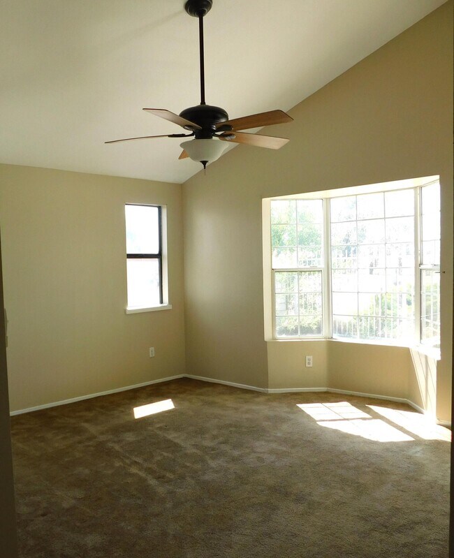 Building Photo - 21253 Windsong St