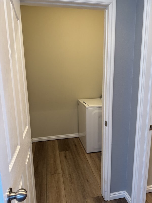 Building Photo - 4774 Oregon Trail Way W