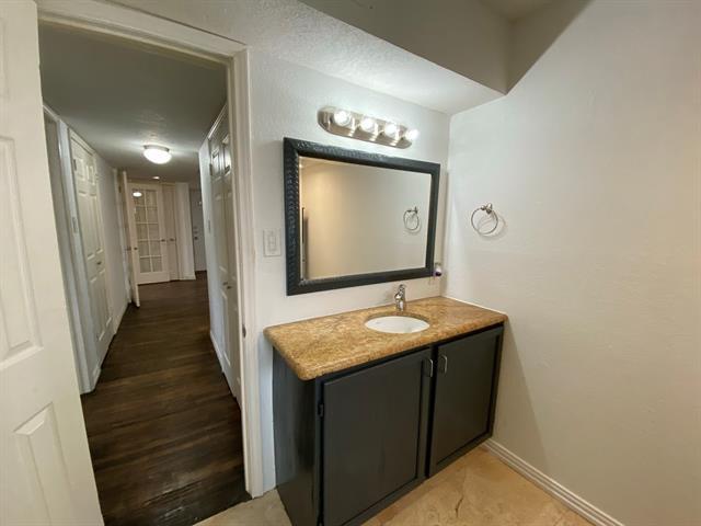 Building Photo - 4206 Hawthorne Ave
