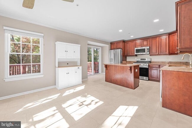 Building Photo - 11249 Watermill Ln
