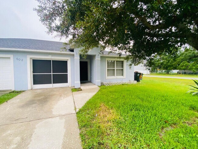 Building Photo - 502 Albatross Dr