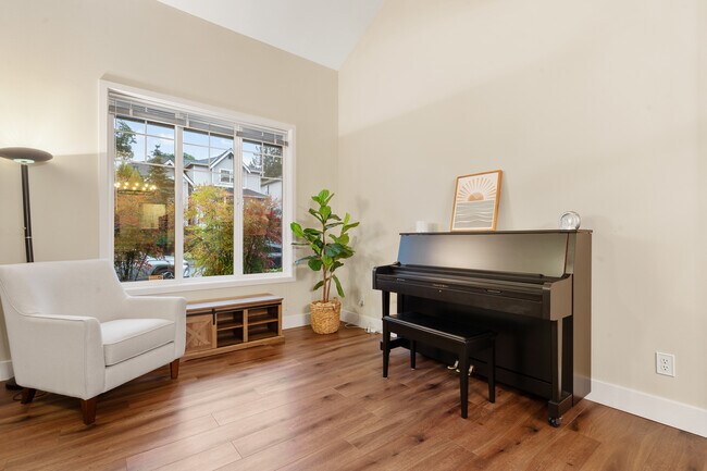 Building Photo - 22202 68th Pl West