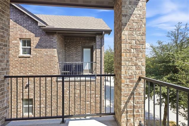 Building Photo - 2413 Ash Ln