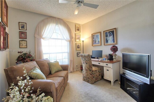 Building Photo - 5984 NW 74th St