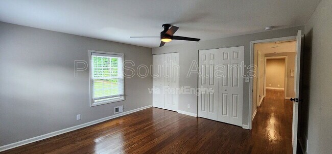 Building Photo - 40 Pheasant Dr SE