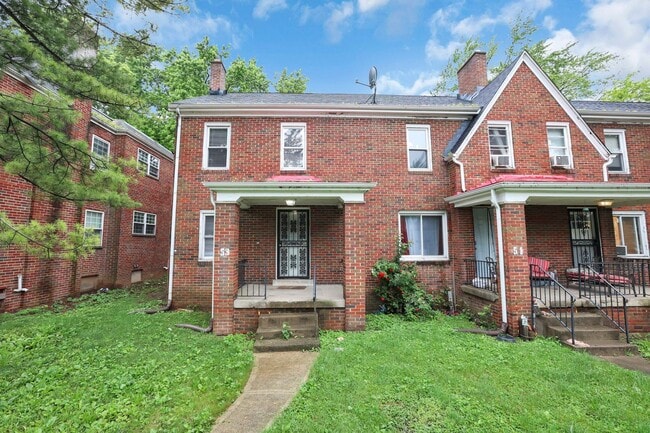 Building Photo - 47-53-53 S Burgess Ave