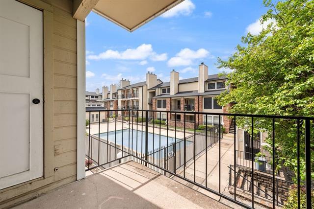 Building Photo - 1513 E Interstate 30