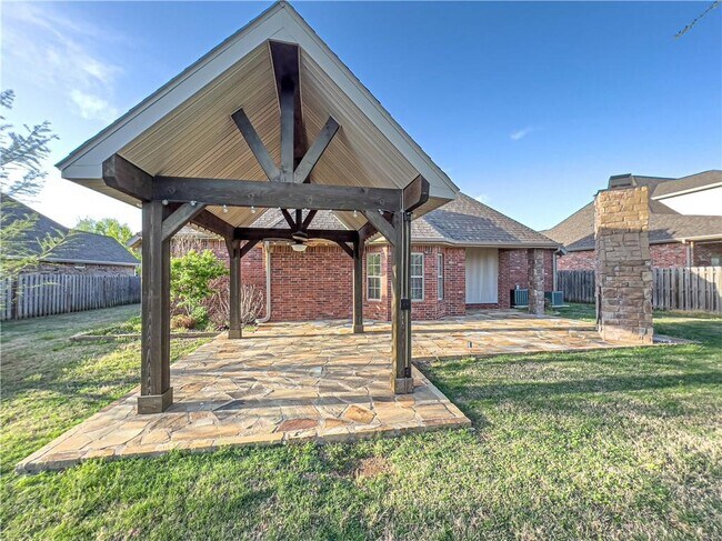 Building Photo - 4608 W Quelinda Dr