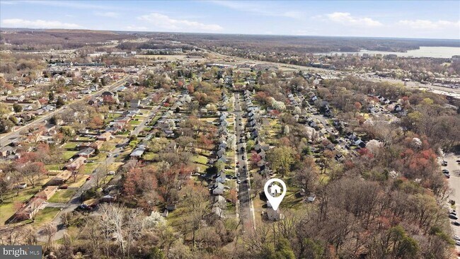 Building Photo - 1425 D St