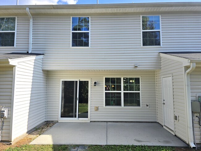 Building Photo - 3859 Copperfield Ct