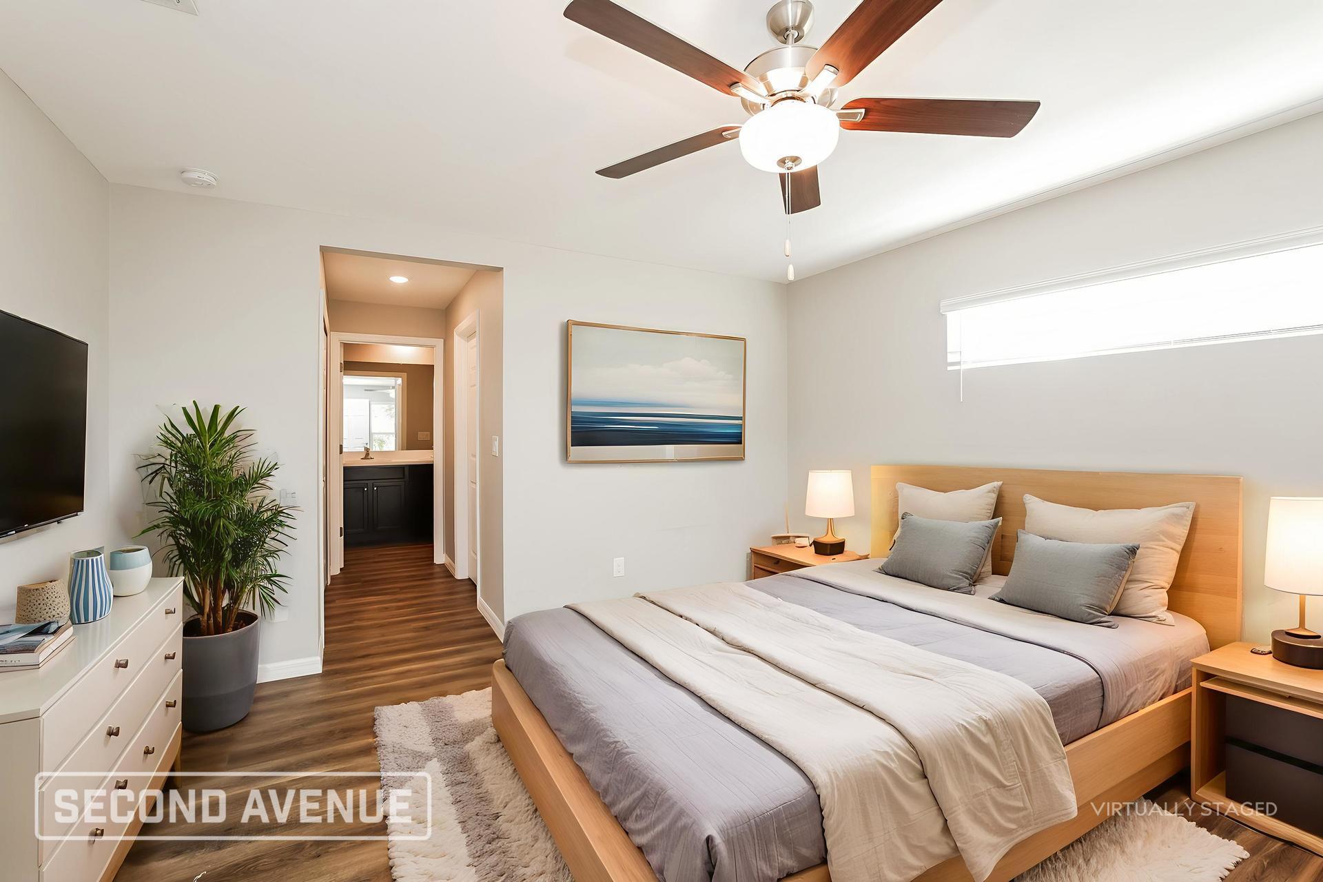 Building Photo - 230 Malden Ave S