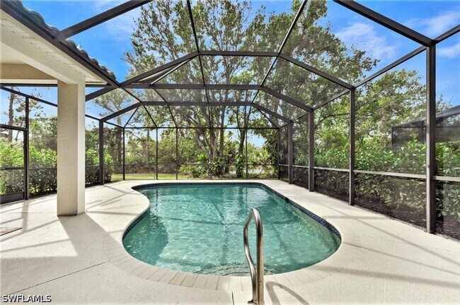 Building Photo - 6545 Chestnut Cir