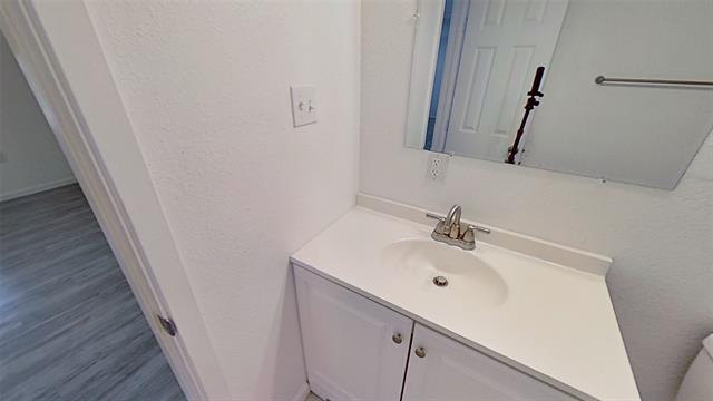 Building Photo - 2320 Brockbank Dr