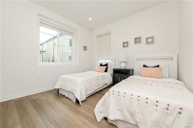 Building Photo - 136 Ruby Rd