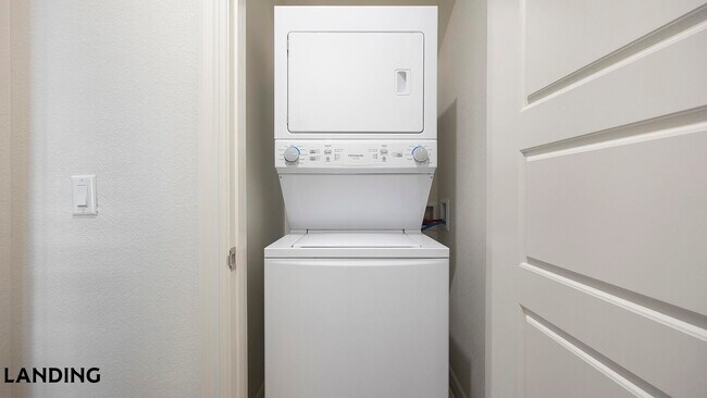 Building Photo - 4155 Carson Ln