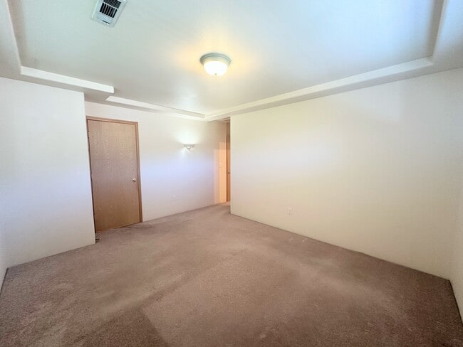 Building Photo - 1341 Evan Ln