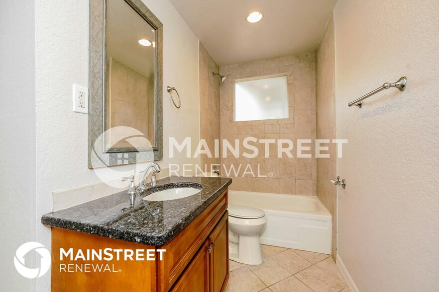 Building Photo - 2421 Harvard Rd