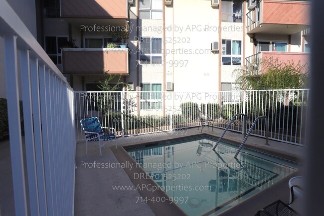 Building Photo - 5585 E Pacific Coast Hwy