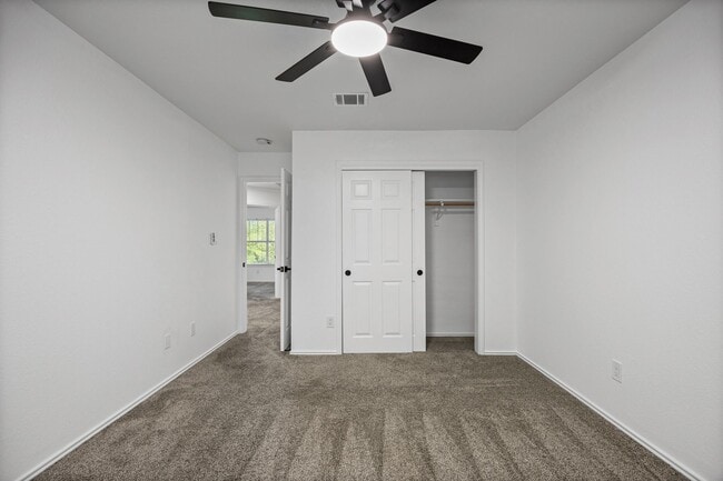 Building Photo - 4501 Whispering Valley Dr