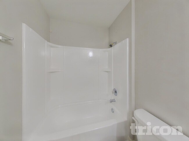 Building Photo - 9910 Waldens Pond Court