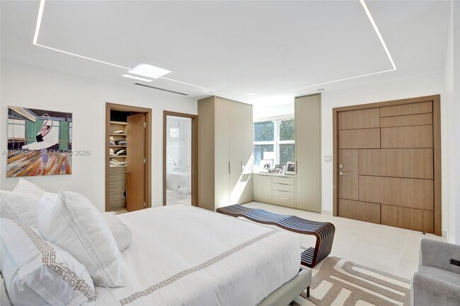 Building Photo - 20824 NE 37th Ave