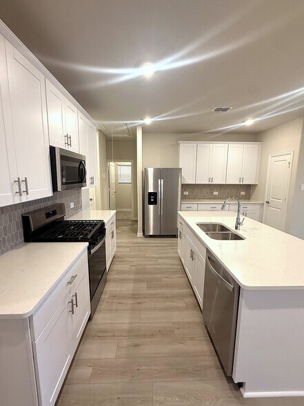 Building Photo - 1126 Old Stead Dr