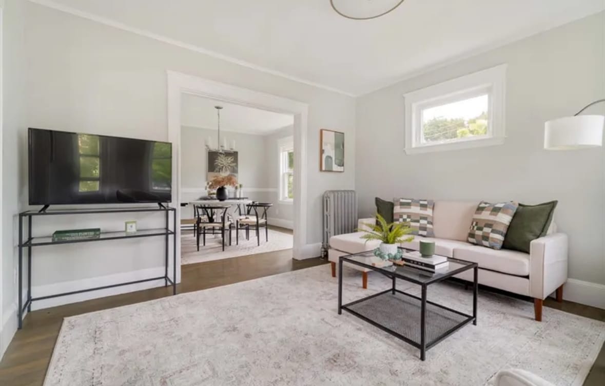 Building Photo - 36 Burgoyne St