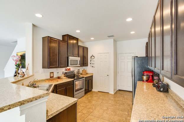 Building Photo - 3707 Villa Rey