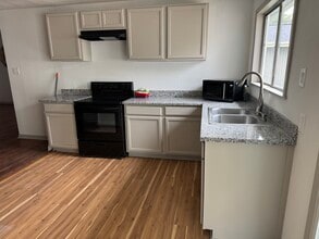 Building Photo - 4322 Madden Ln