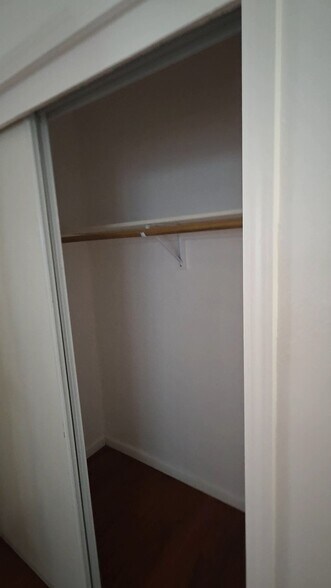 Building Photo - 4008 Rockwood St