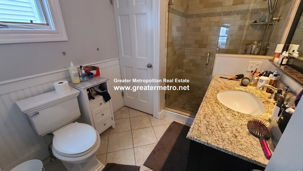 Building Photo - 116 M St