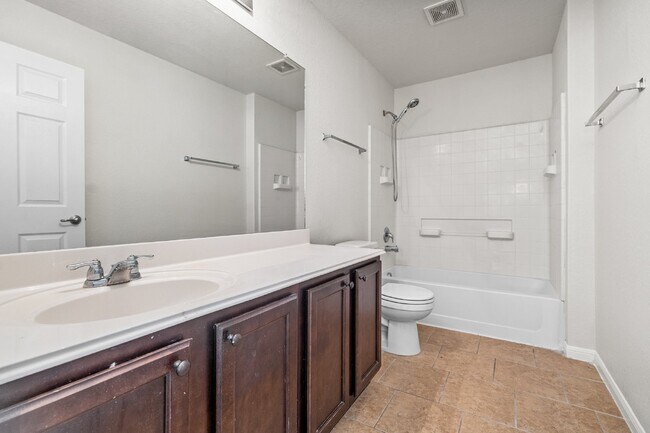 Building Photo - 5938 Cielo Ranch