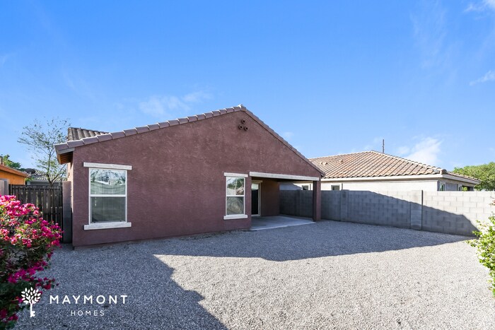 Building Photo - 10830 E Calypso Ave