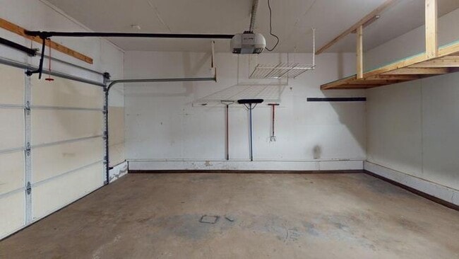 Building Photo - 1103 E Indiana Ave