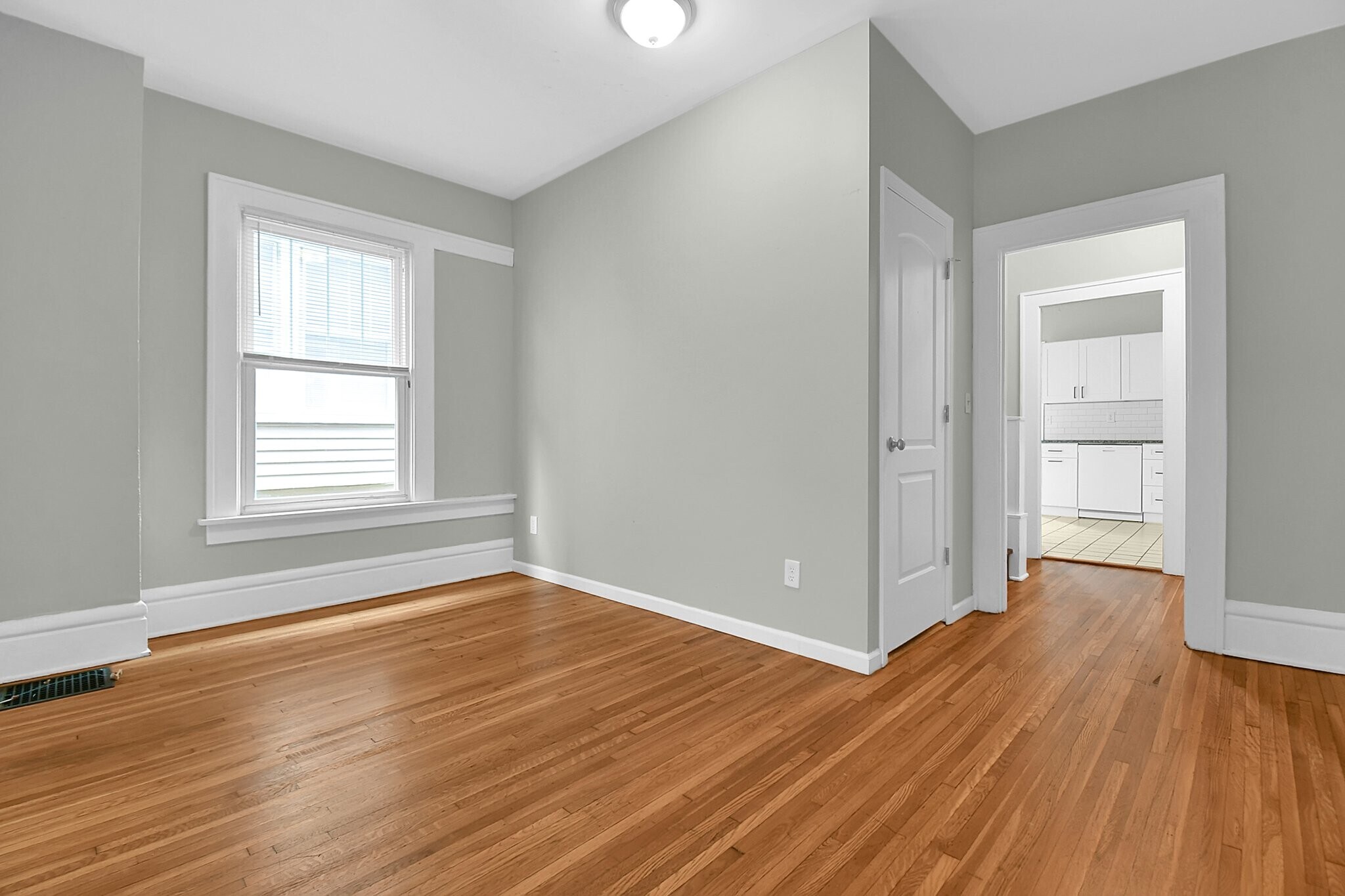Building Photo - 97 E Frambes Ave