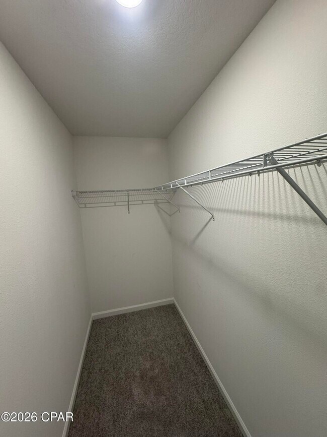 Building Photo - 3942 Lombard St