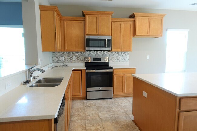 Building Photo - 344 Marble Ln
