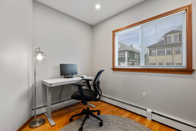Building Photo - 45 Bowen Ave