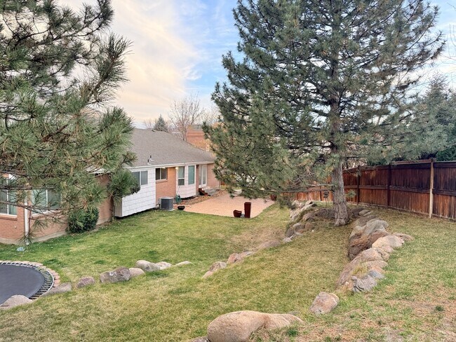 Building Photo - 1729 Colchester Ct