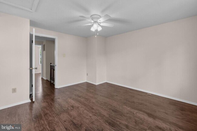 Building Photo - 6832 Heatherway Ct