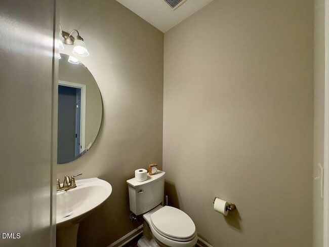 Building Photo - 2223 Chattering Lory Ln