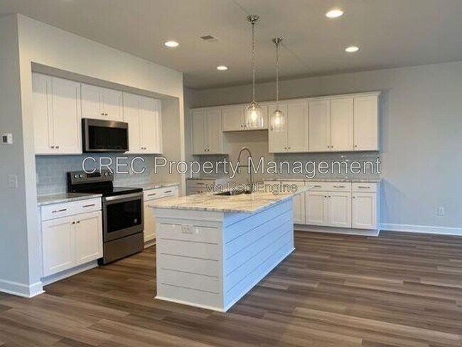 Building Photo - 603 McLernon Trce