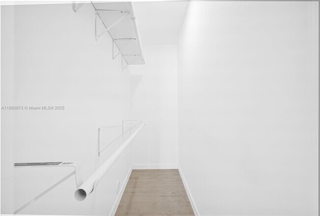 Building Photo - 18750 SW 117th Ave