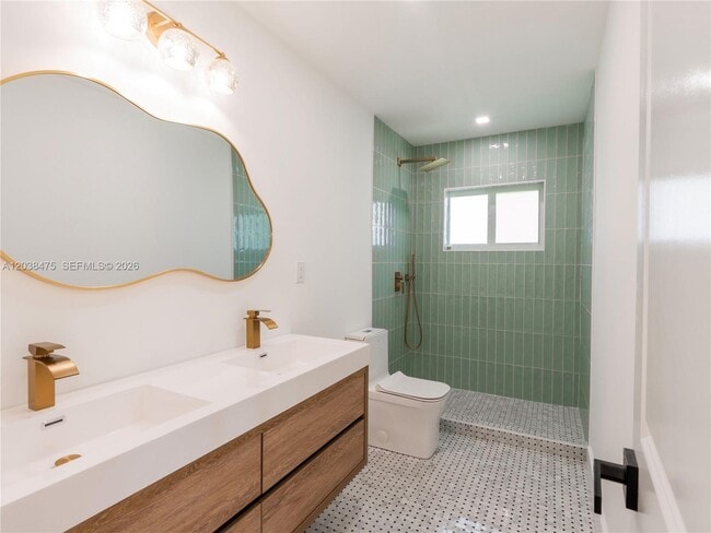 Building Photo - 14414 SW 105th Ct