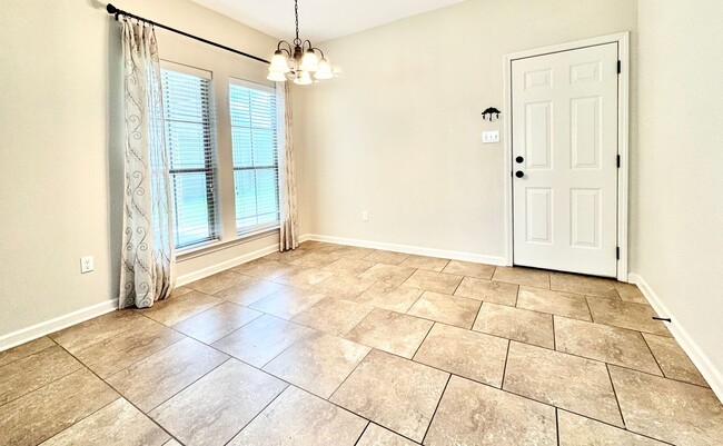 Building Photo - Move-In Ready 3 Bed, 2 Bath Home in Prairi...