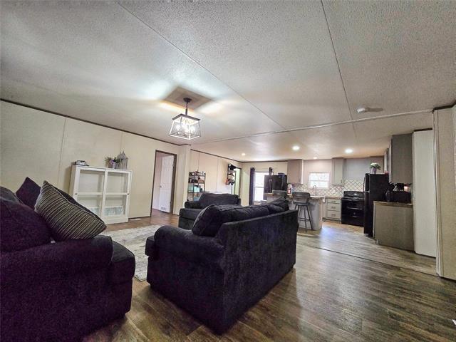 Primary Photo - 688 Co Rd 4413